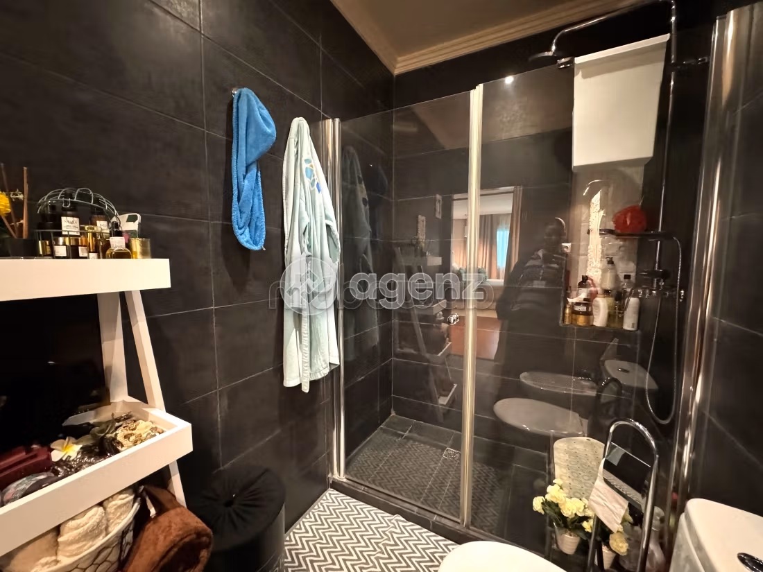 Apartment to purchase in CIL Hay Salam. Area 93 m². With Lift, Carpark