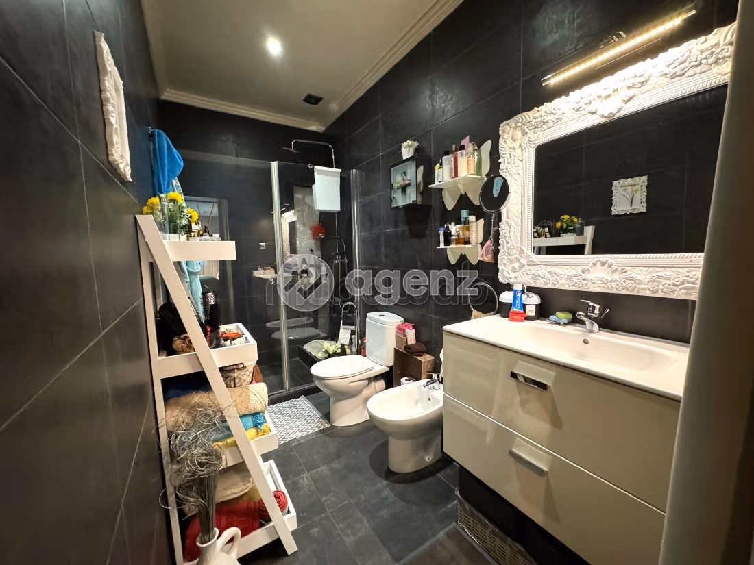 Apartment to purchase in CIL Hay Salam. Area 93 m². With Lift, Carpark