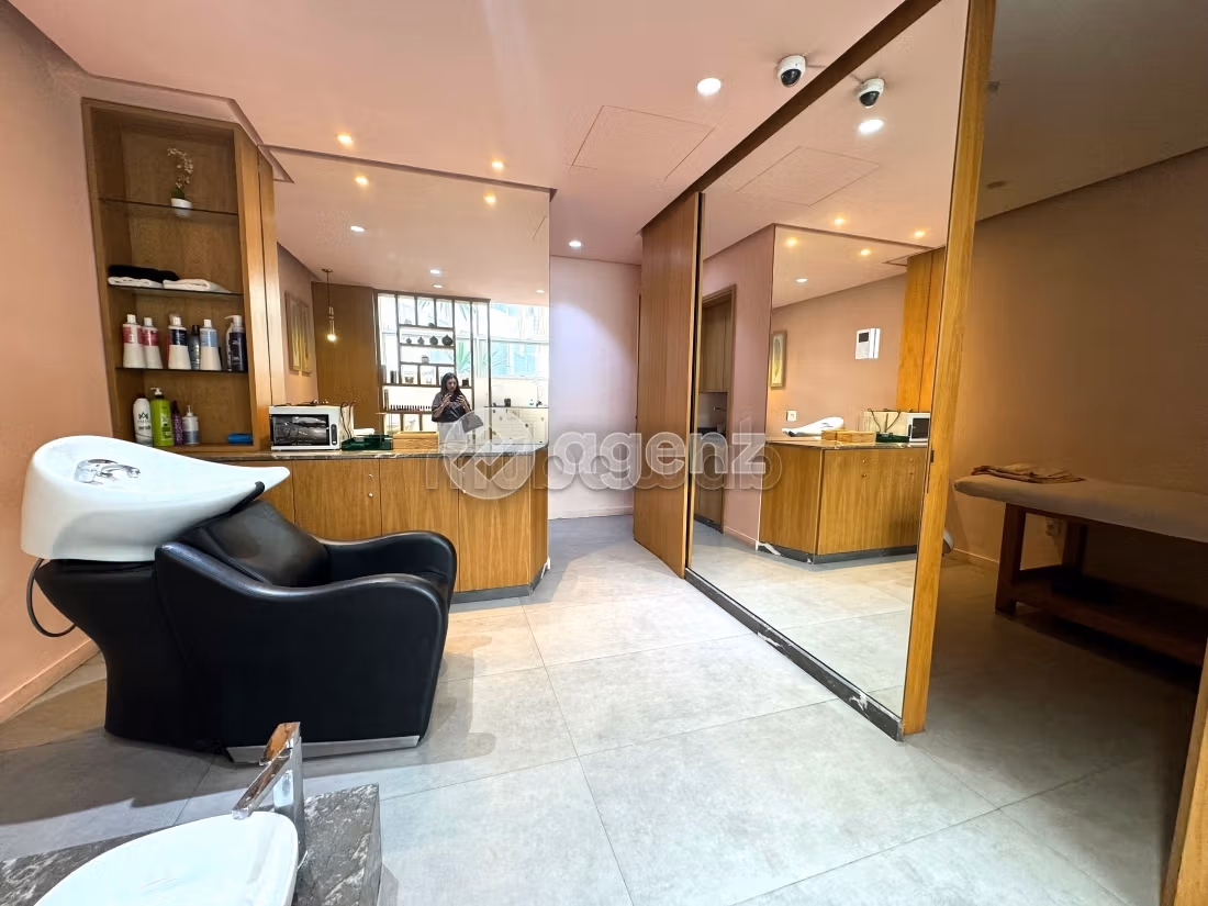 Commerce à vendre 77 m² Beauséjour Casablanca