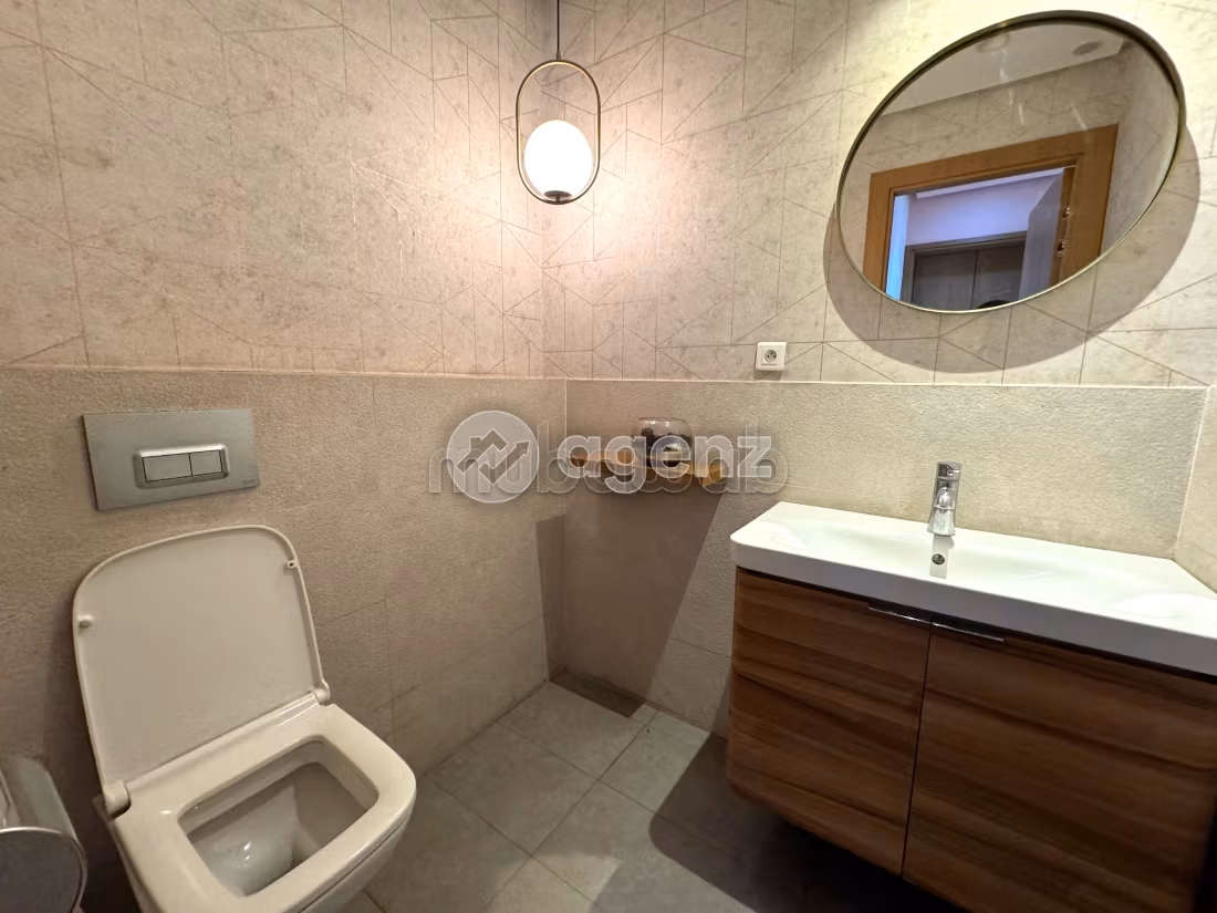 Commerce à vendre 77 m² Beauséjour Casablanca