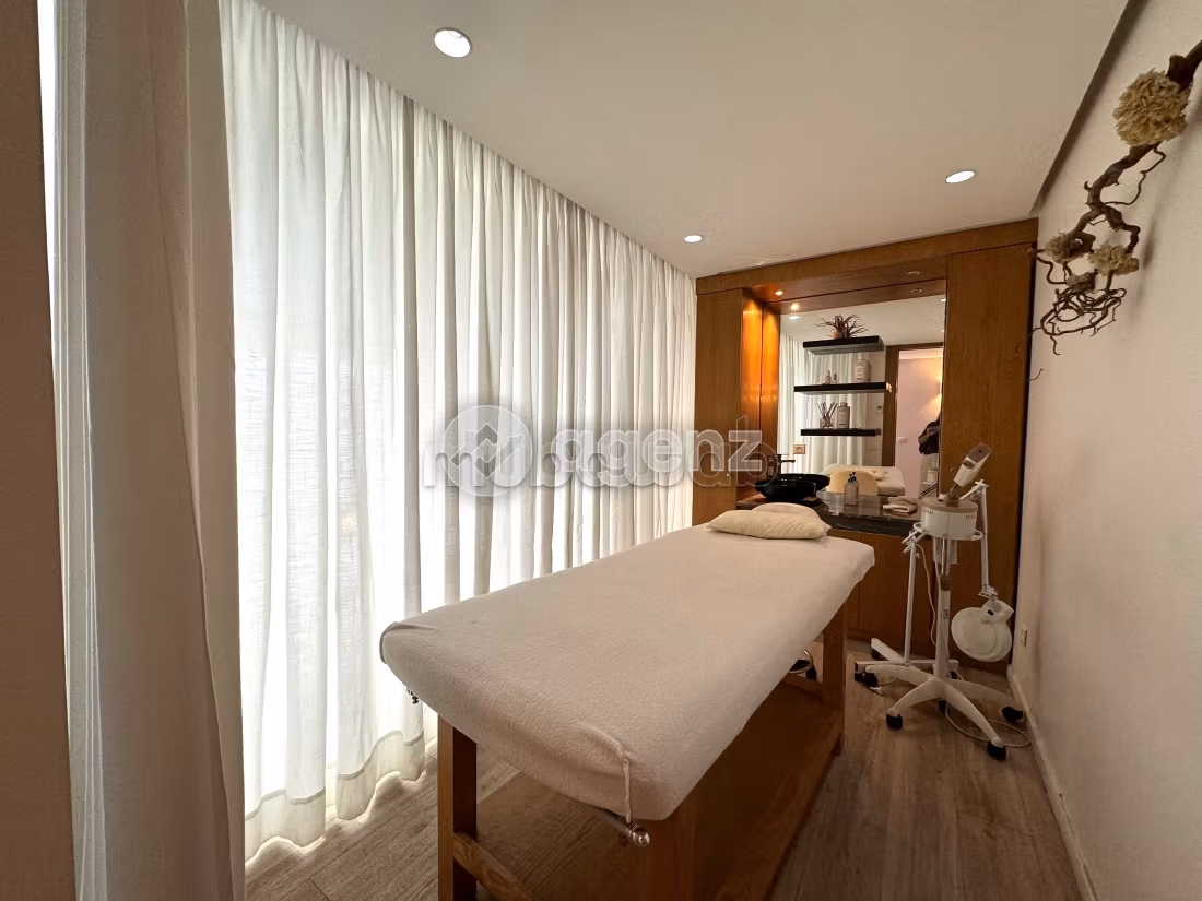 Commerce à vendre 77 m² Beauséjour Casablanca