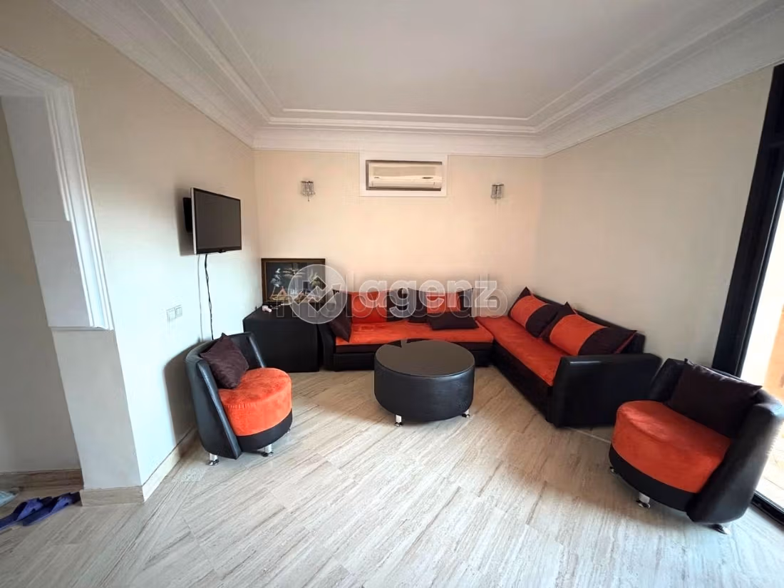 Magnífico piso en venta en Masmoudi. 2 dormitorios. Mobiliario