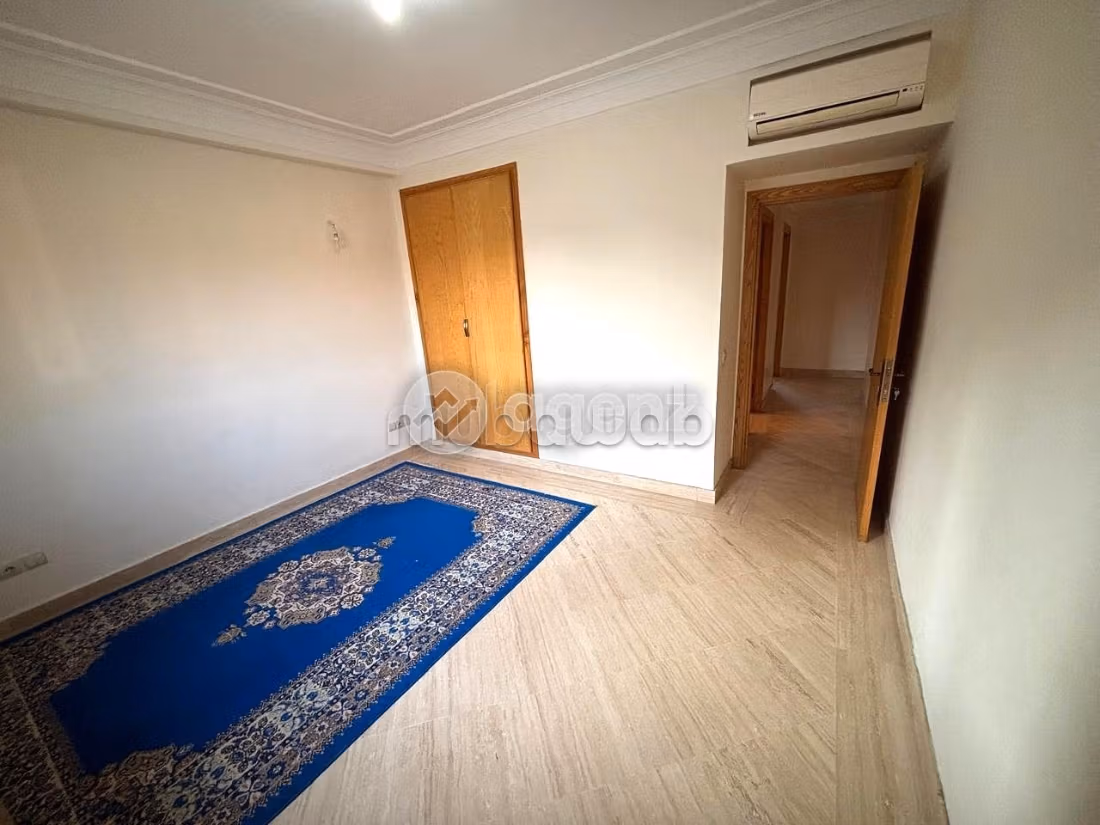 Magnífico piso en venta en Masmoudi. 2 dormitorios. Mobiliario