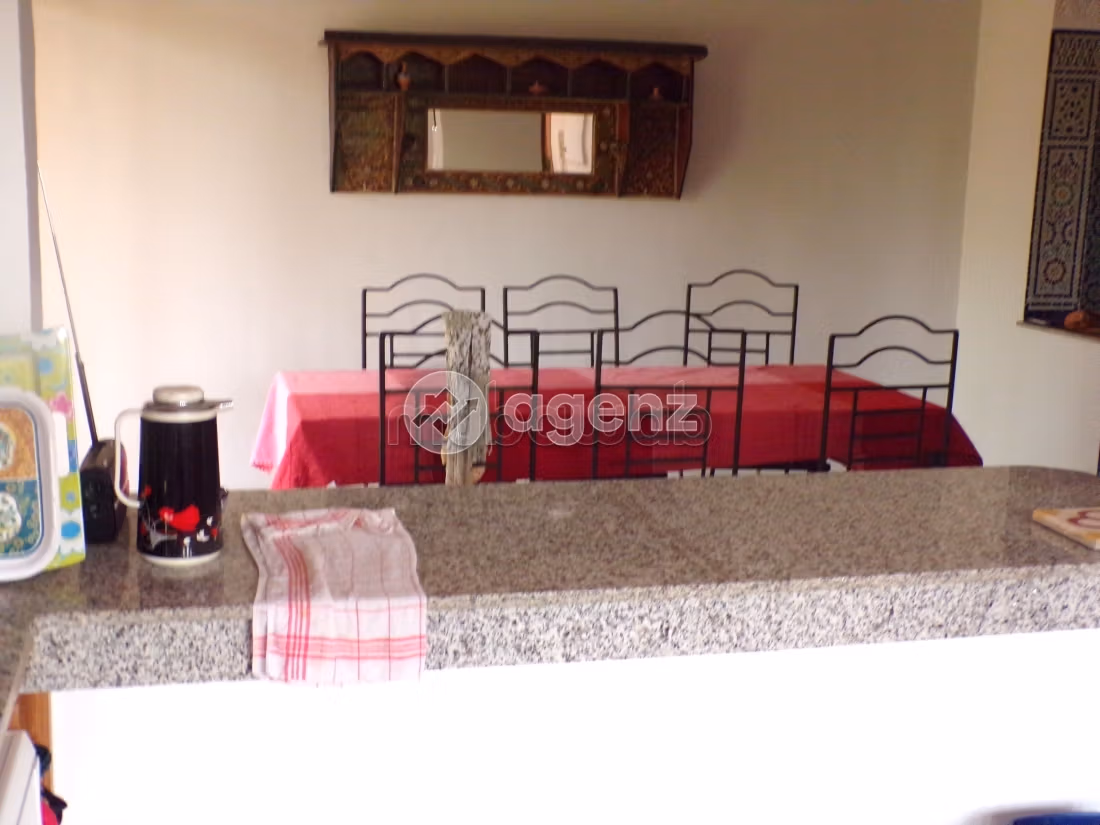 Villa à vendre 1 231 m², 7 chambres Masmoudi Marrakech