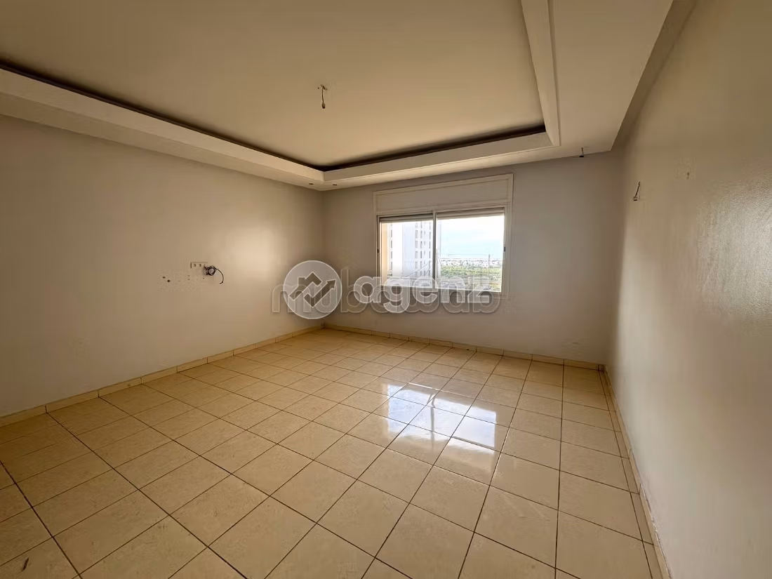 Appartement à vendre 131 m², 3 chambres Ain Diab Extension Casablanca