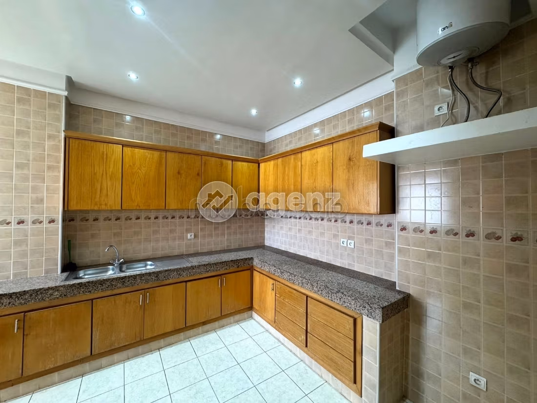 Appartement à vendre 131 m², 3 chambres Ain Diab Extension Casablanca — 3
