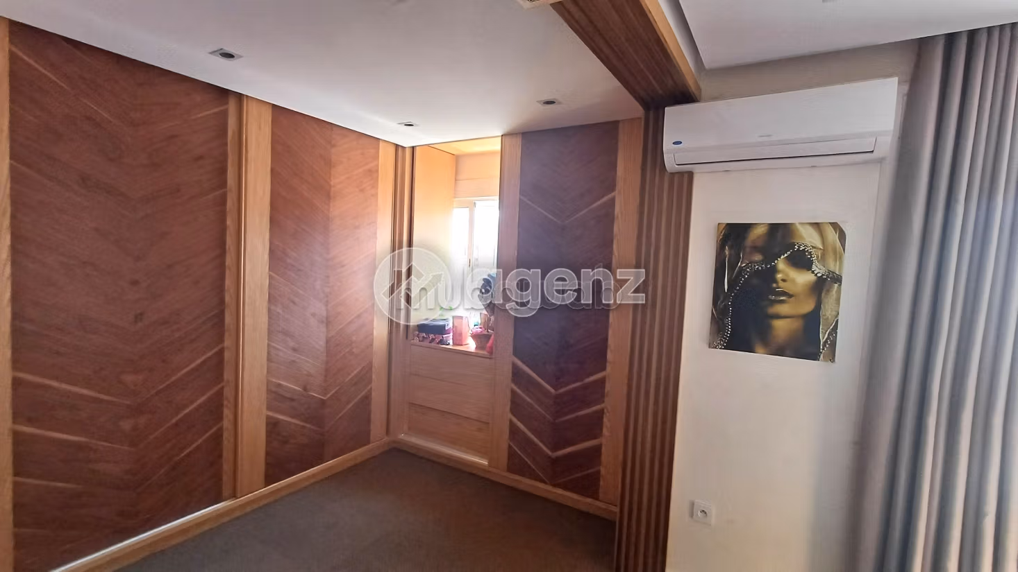 Appartement à vendre 132 m², 4 chambres Errahma Dar Bouazza