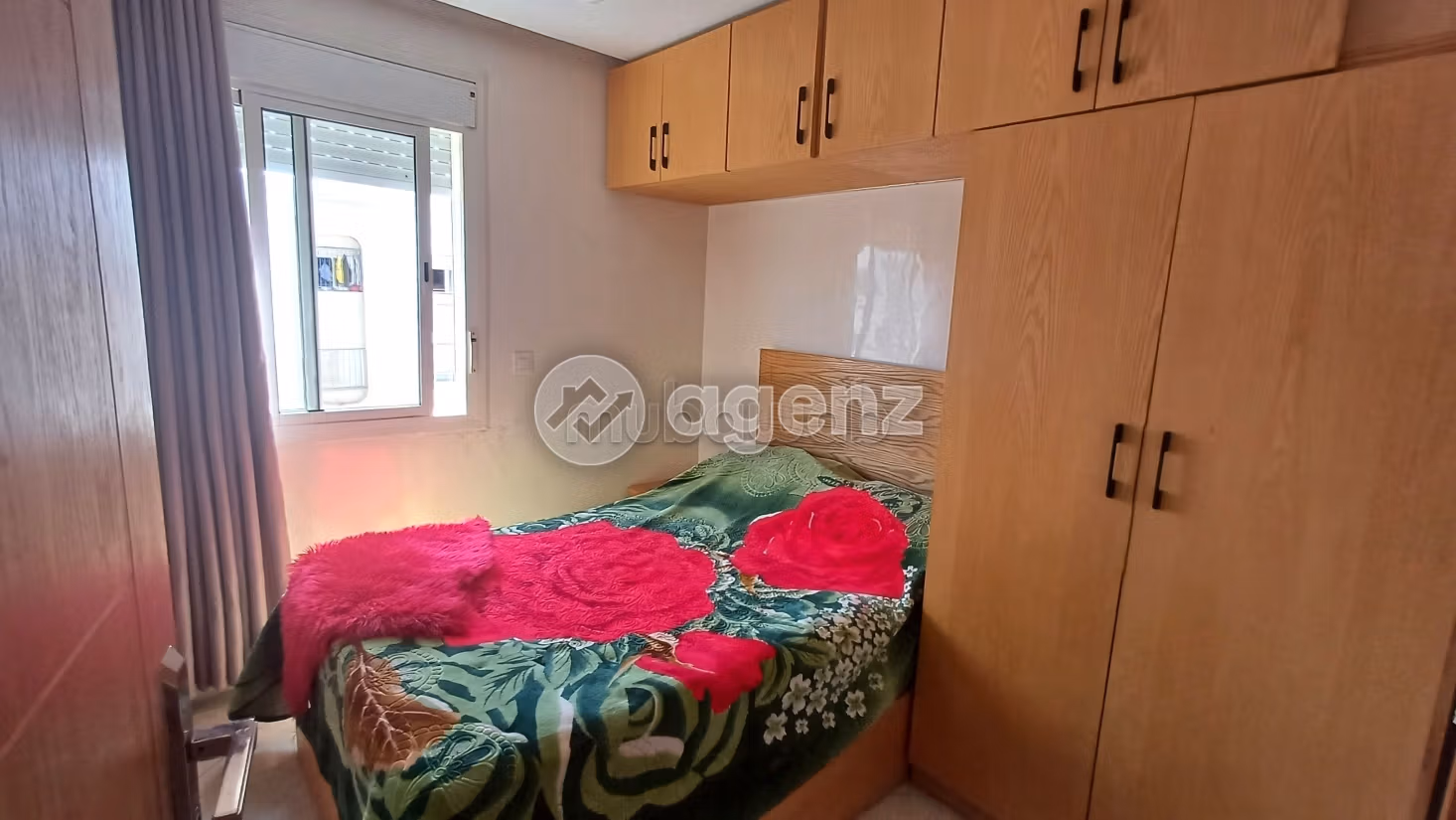 Appartement à vendre 132 m², 4 chambres Errahma Dar Bouazza