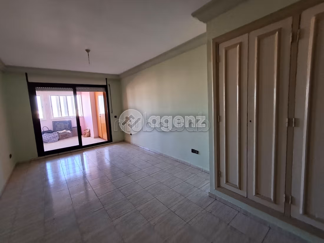 Appartement à vendre 158 m², 3 chambres Les Hôpitaux Casablanca — 6