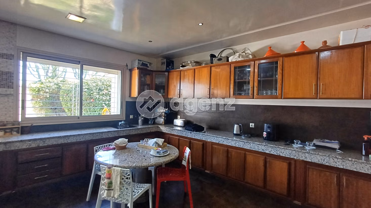 Villa à vendre 894 m², 6 chambres Bouskoura Bouskoura