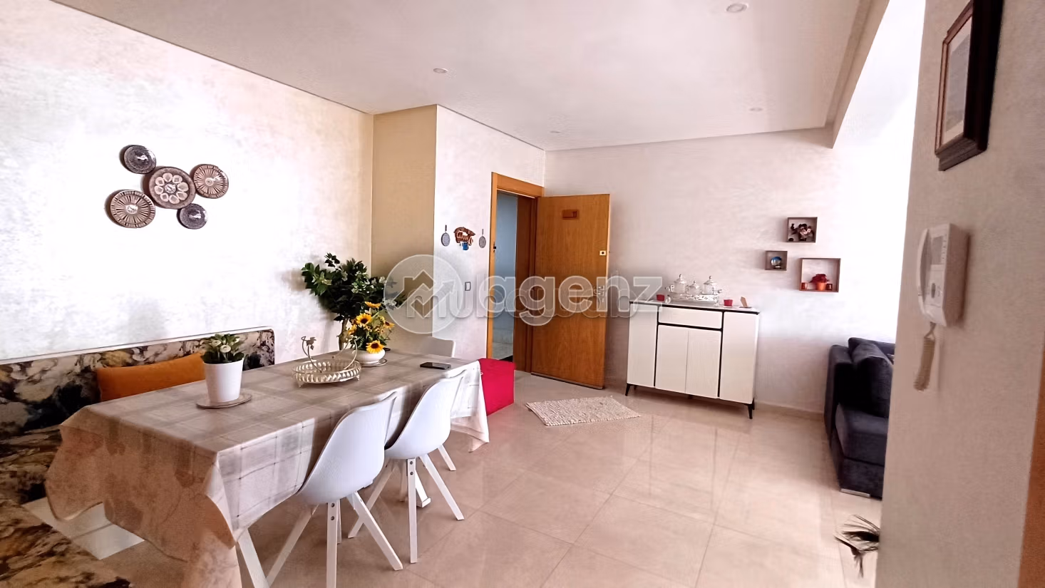 Piso en venta. 2 hermosas habitaciones. Parking y ascensor
