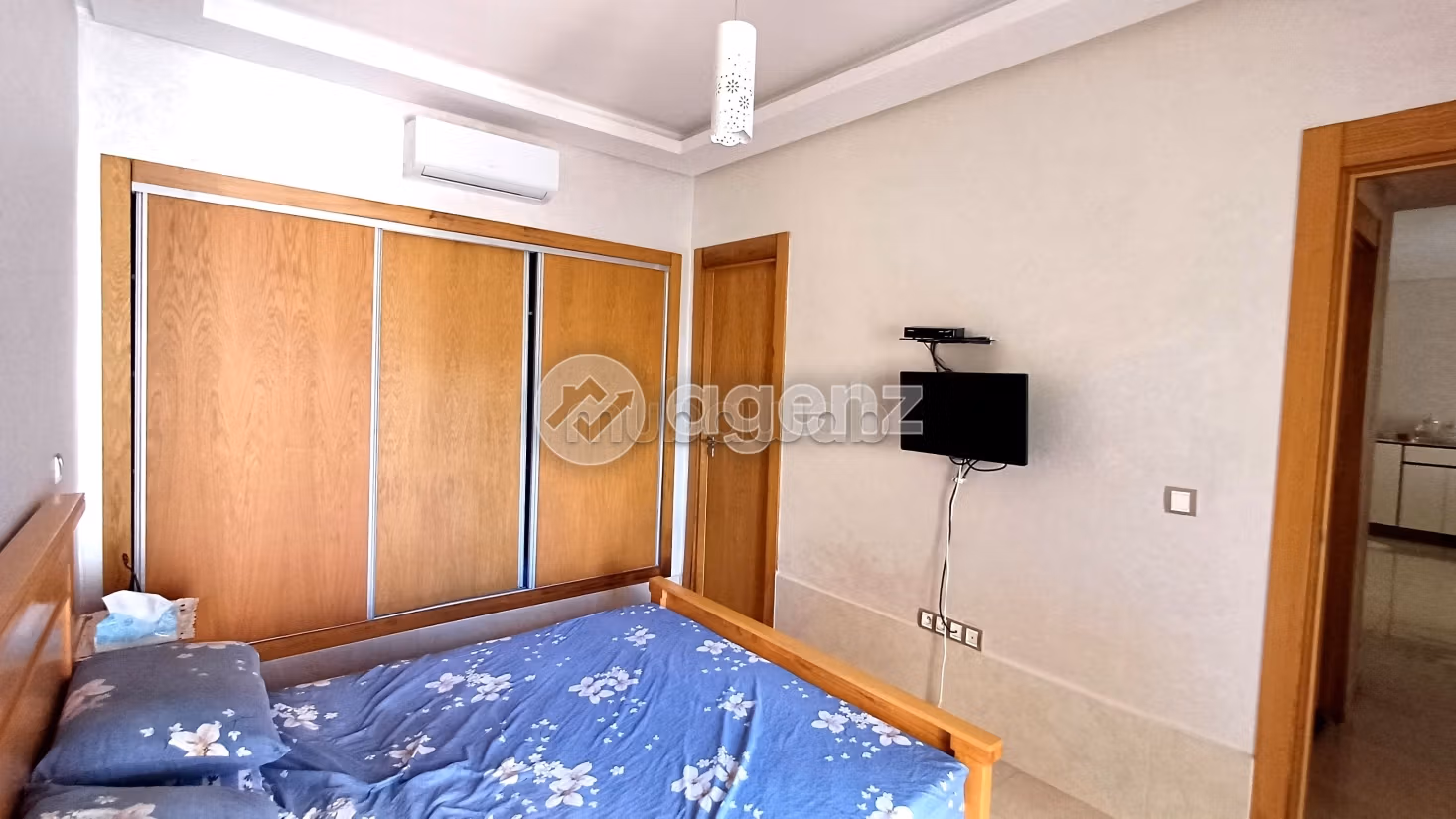 Piso en venta. 2 hermosas habitaciones. Parking y ascensor