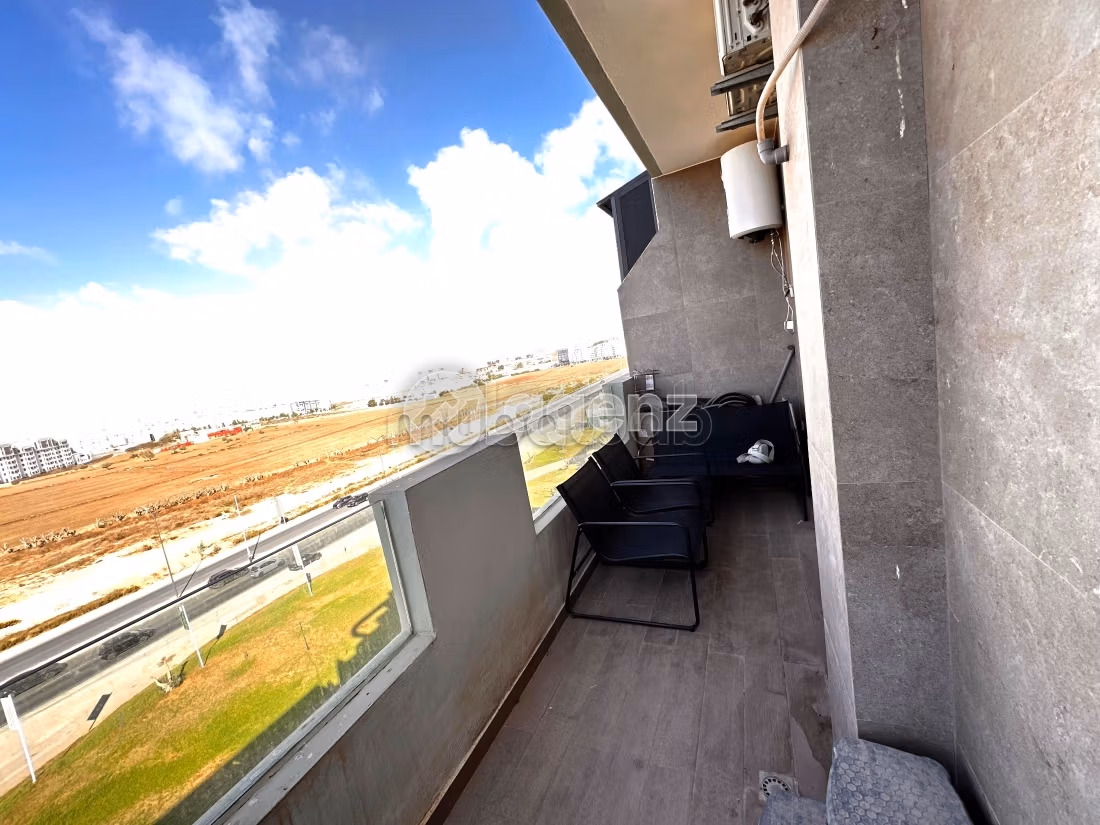 Kopen: appartementen. 1 Slaapkamer. Volledig gemeubileerd