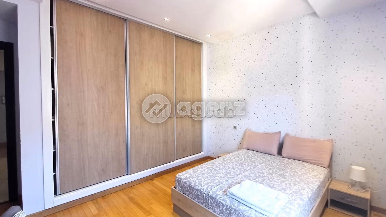 Villa de alto standing en venta. 5 dormitorios. Con muebles