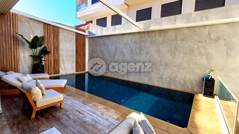 Casa di lusso in vendita. 5 camere. Ammobiliato