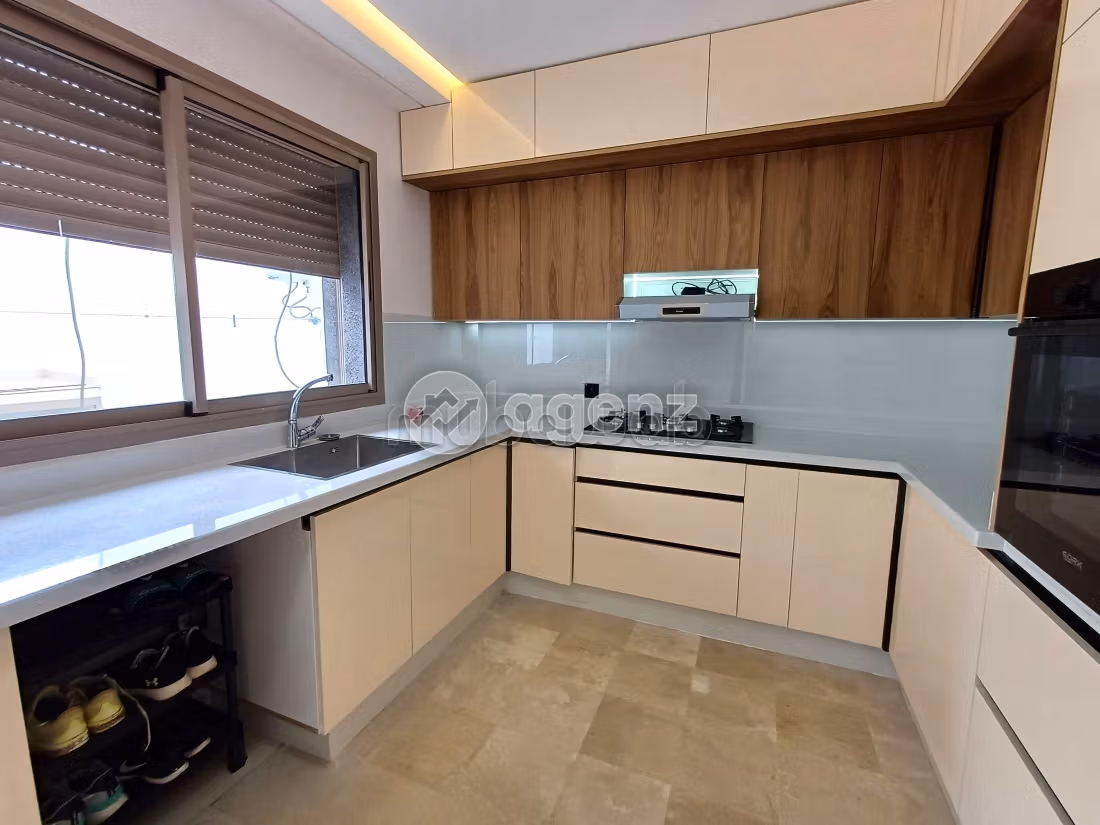Bonito piso en venta. 3 dormitorios. Sin ascensor