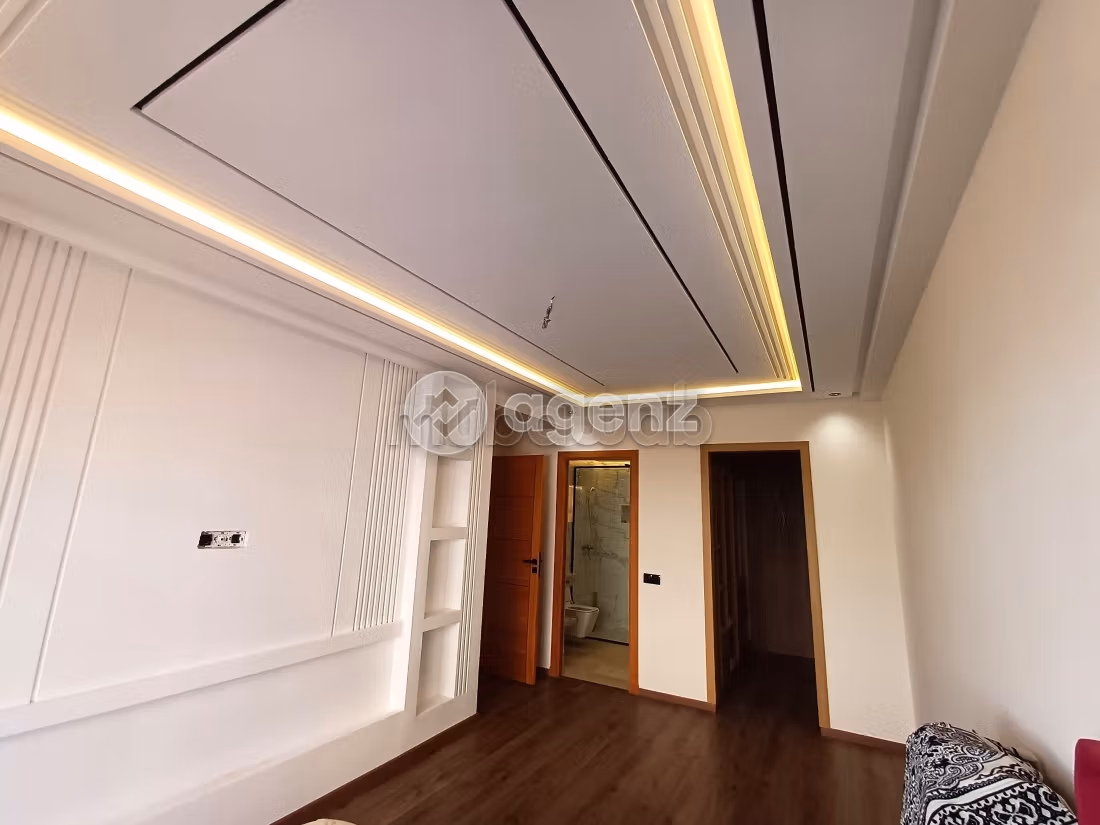 Bonito piso en venta. 3 dormitorios. Sin ascensor