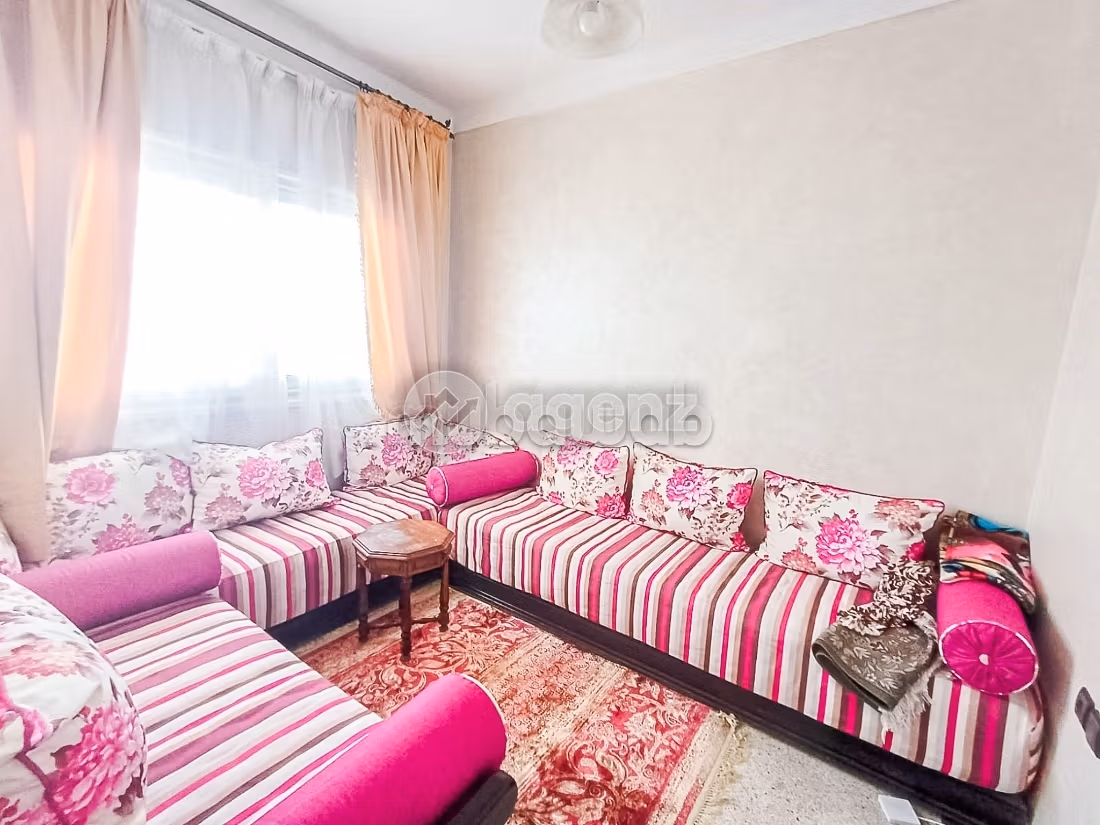 Appartamento in vendita a Liberté. Superficie 335 m². Ascensore e terrazzo