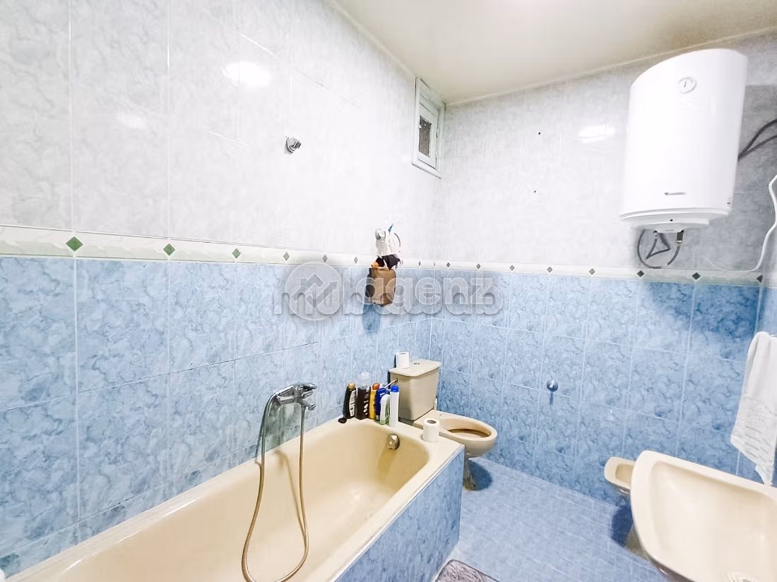 Appartamento in vendita a Liberté. Superficie 335 m². Ascensore e terrazzo