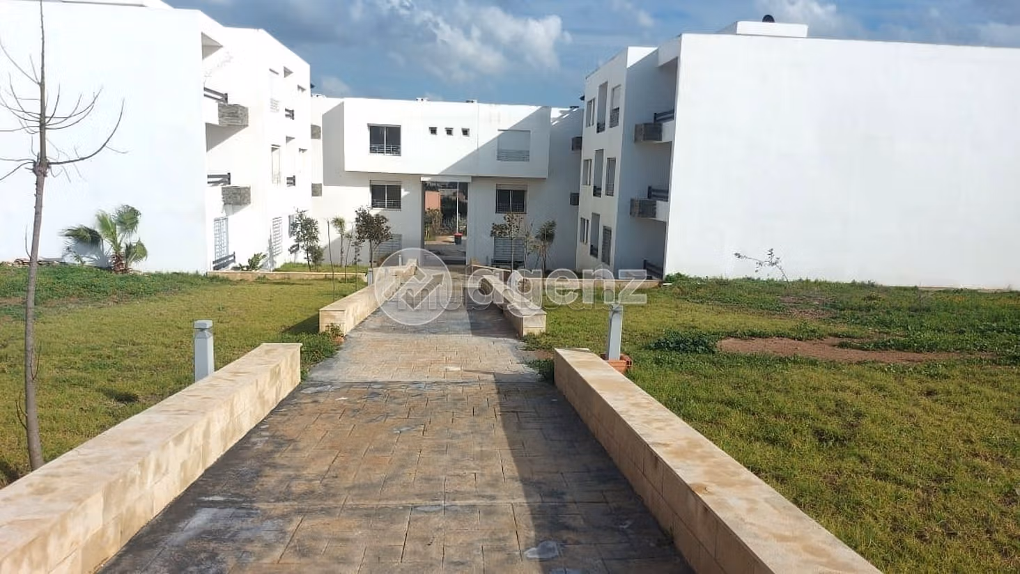Flat for rent. 2 rooms. Fitted kitchen