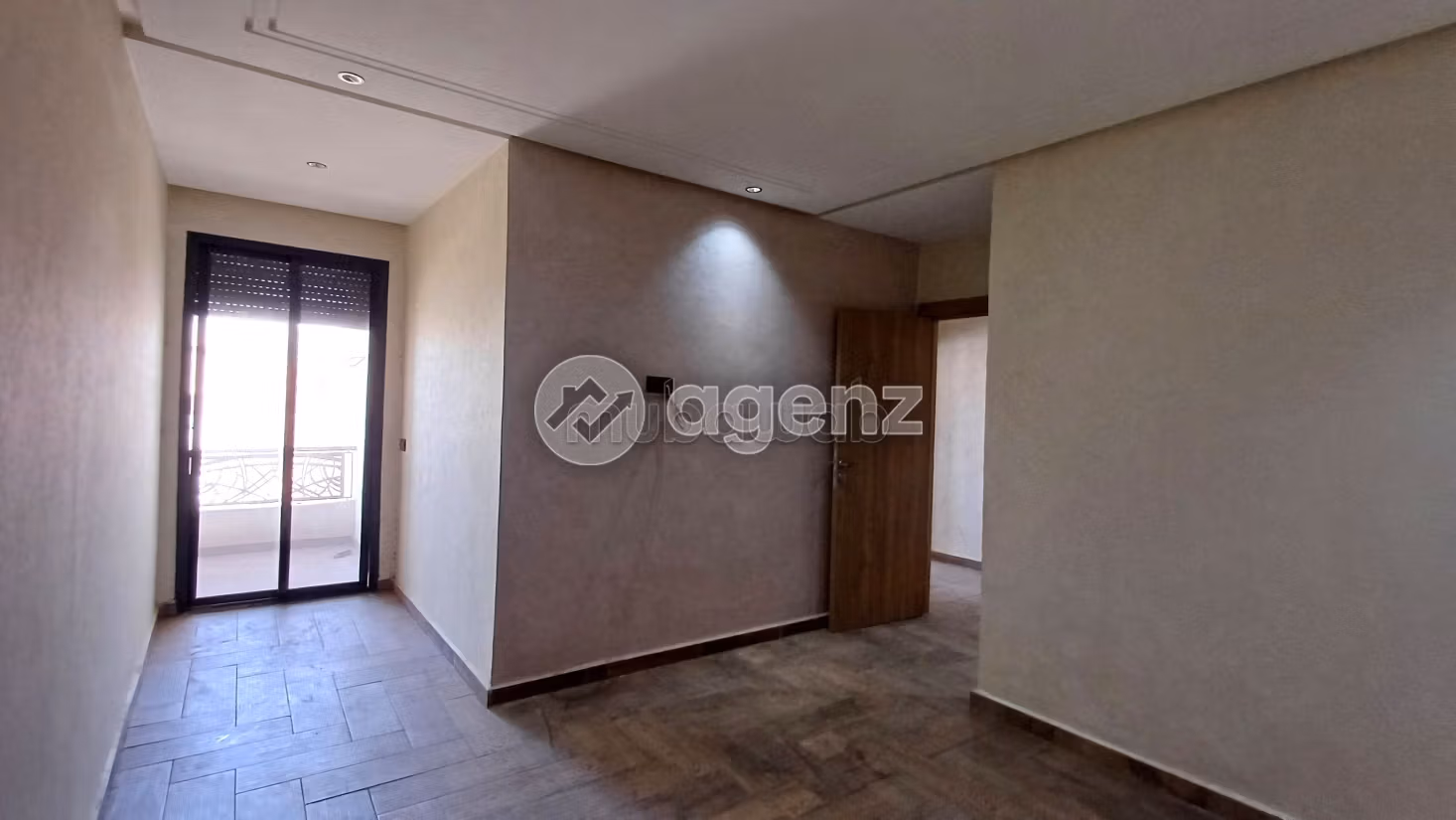 Sale of a lovely apartment in Anassi. Surface area 93 m². Lift and terrace
