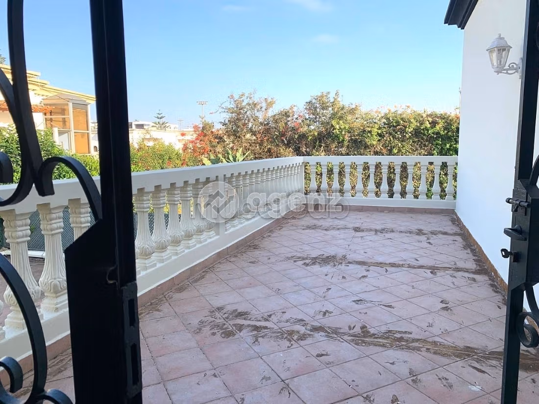 Villa à vendre 1 146 m², 5 chambres Californie Casablanca