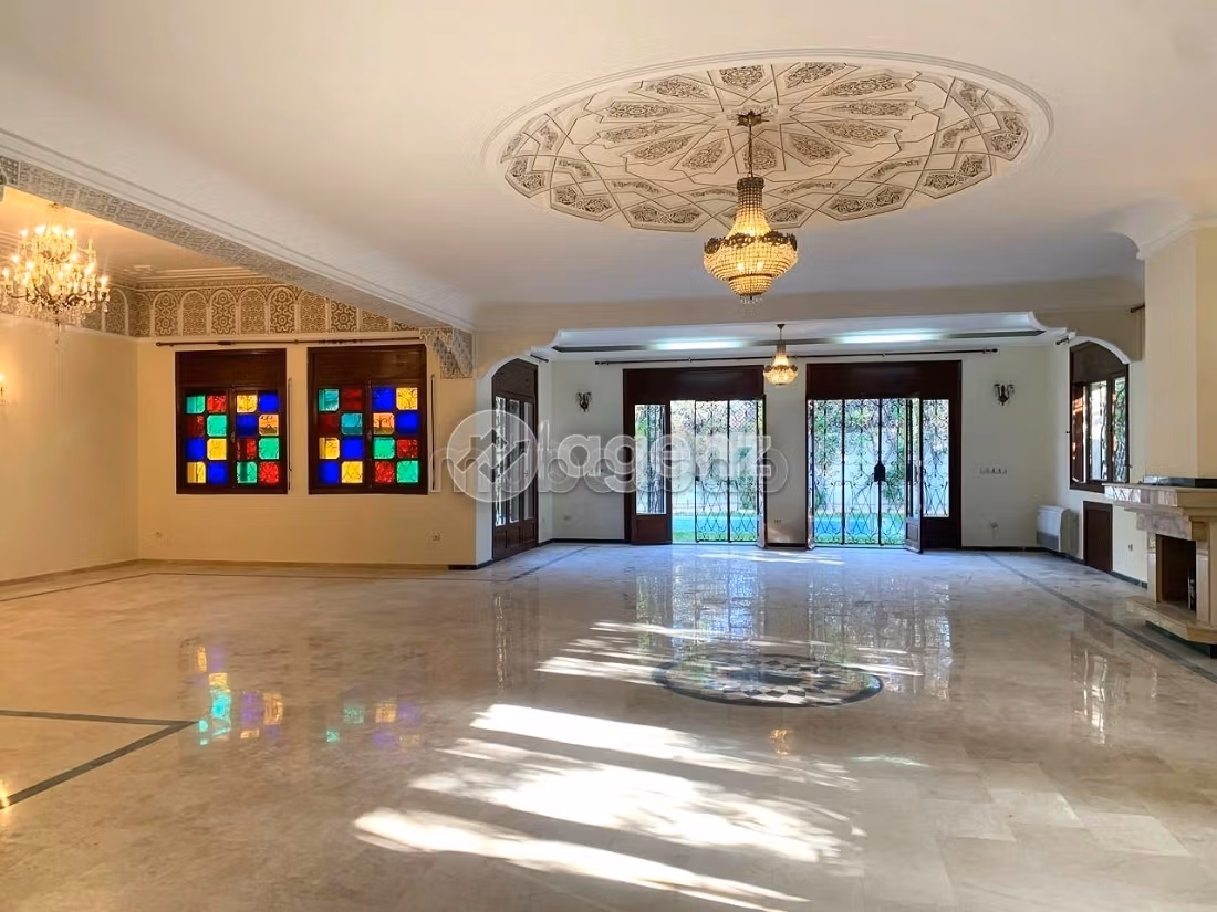 Villa à vendre 1 146 m², 5 chambres Californie Casablanca