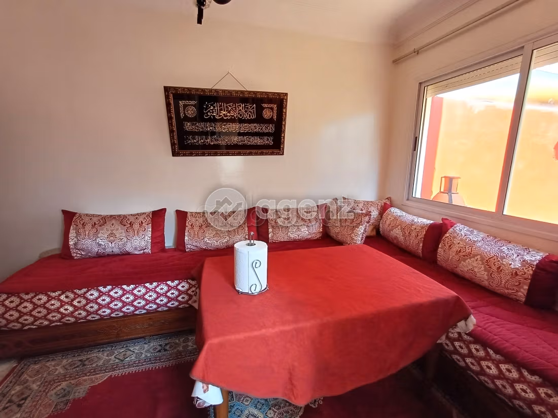 Find an apartment to buy in Racine. Large area 193 m². With lift and terrace