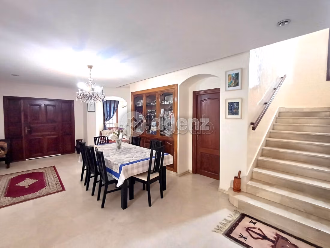Villa à vendre 639 m², 5 chambres Laymoune Casablanca