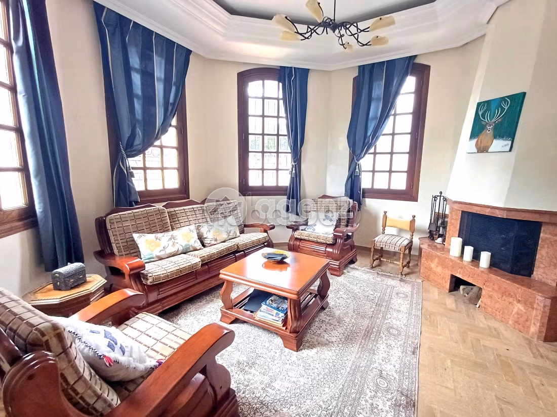 Villa à vendre 639 m², 5 chambres Laymoune Casablanca