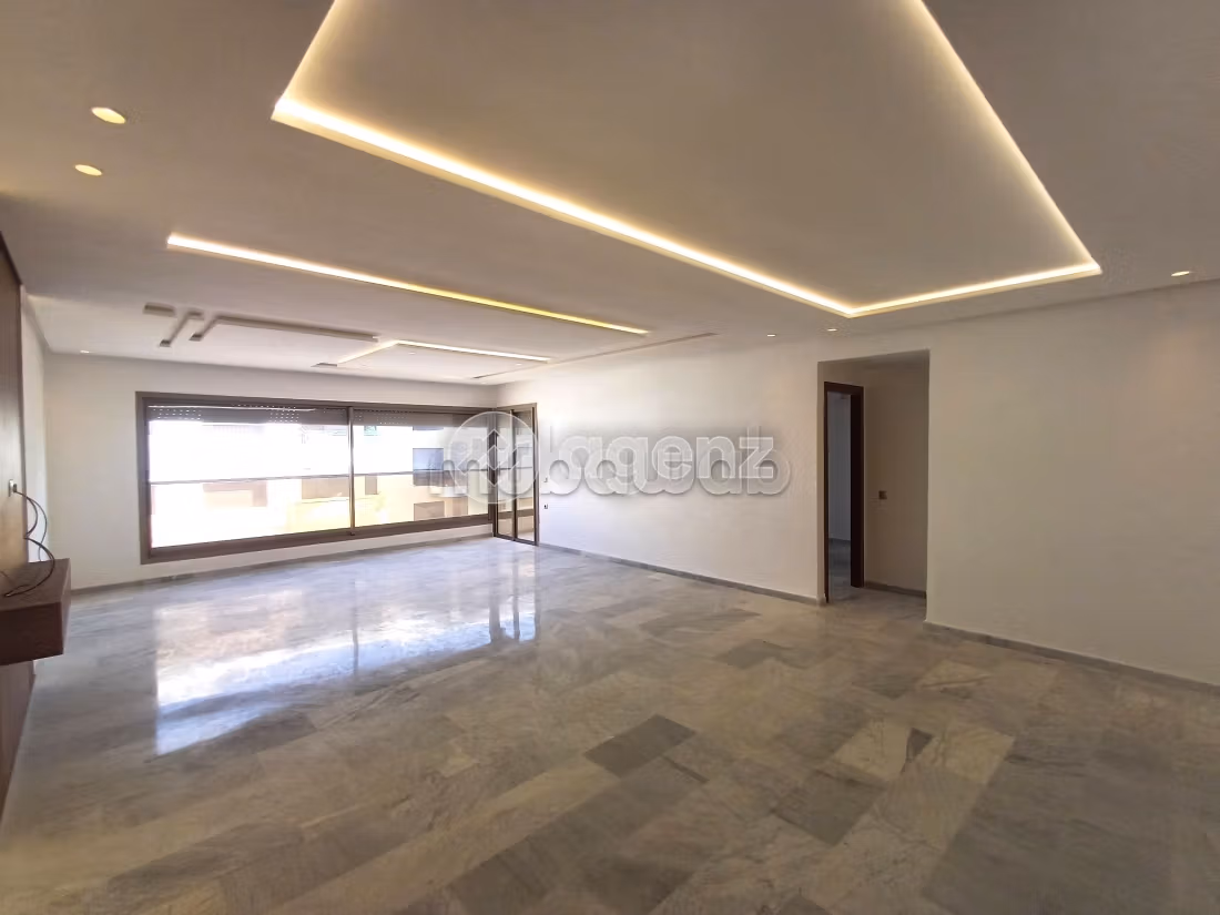 Appartement à vendre 130 m², 3 chambres Champ de course Fès — 6