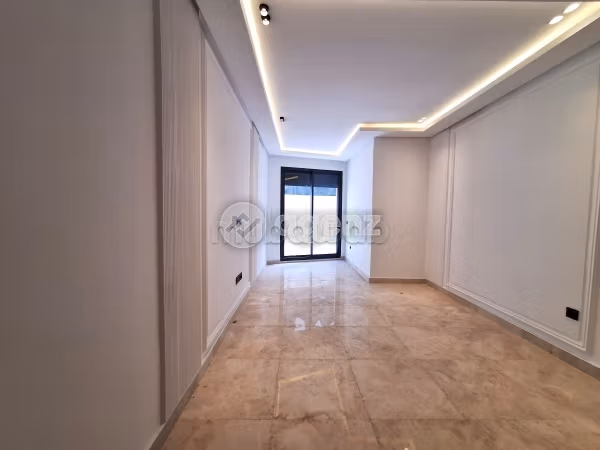 Bonito piso en venta en Les princesses. Area 63 m². Jardín y garaje