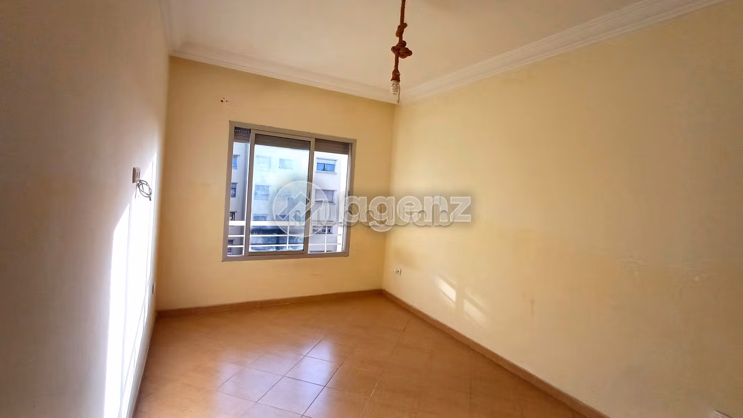 Beautiful apartment for sale. 2 beautiful rooms. With Lift, Carpark
