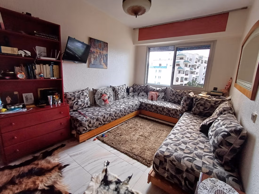 Find an apartment to buy in Les princesses. Area of 167 m². With lift and terrace