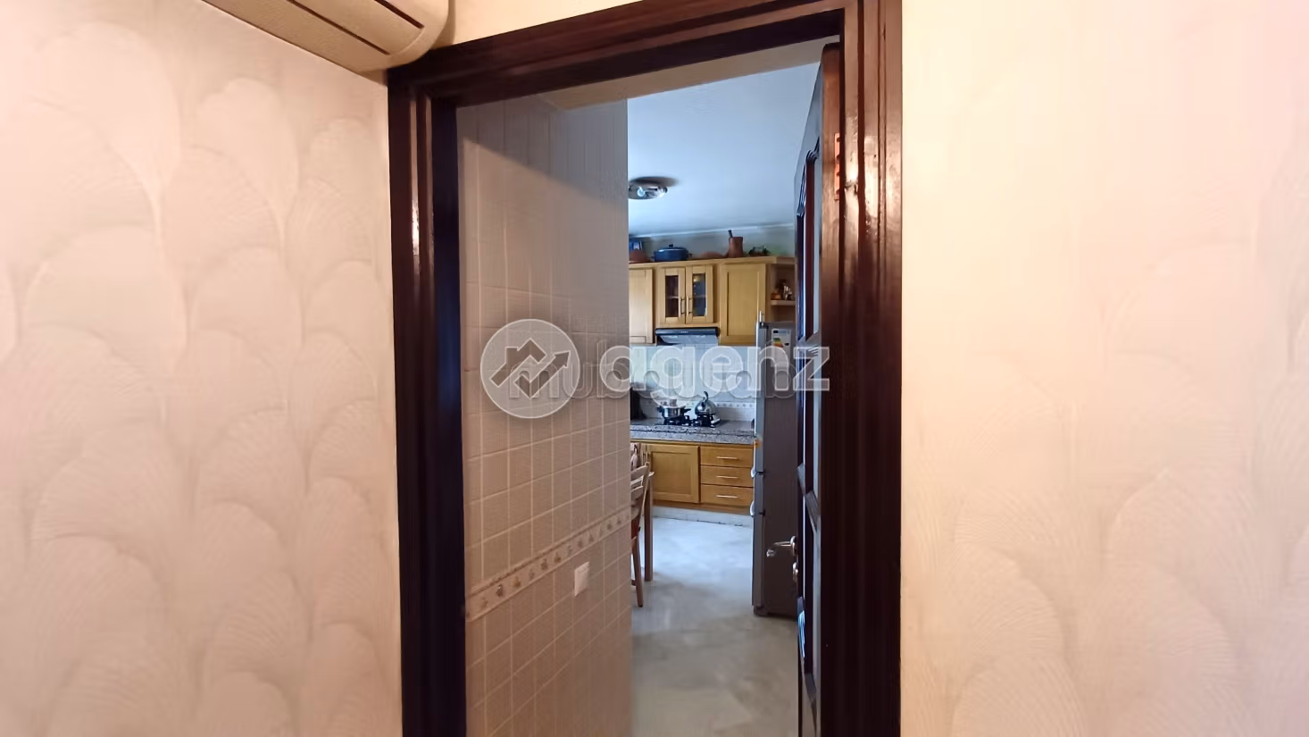 Find an apartment to buy in Gauthier. 3 lovely rooms. Furnished