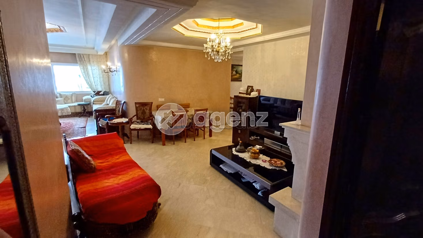 Find an apartment to buy in Gauthier. 3 lovely rooms. Furnished