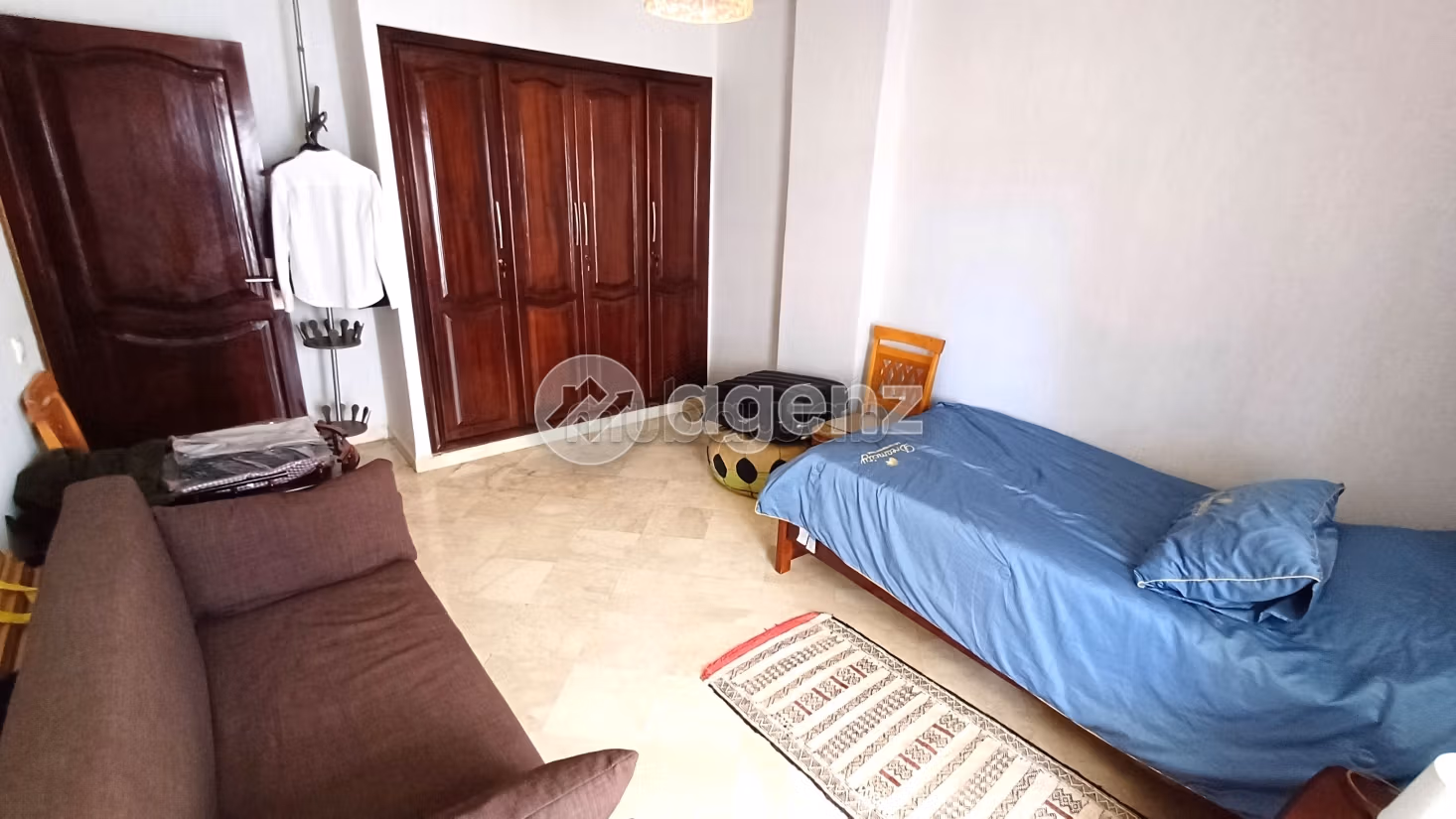 Find an apartment to buy in Gauthier. 3 lovely rooms. Furnished