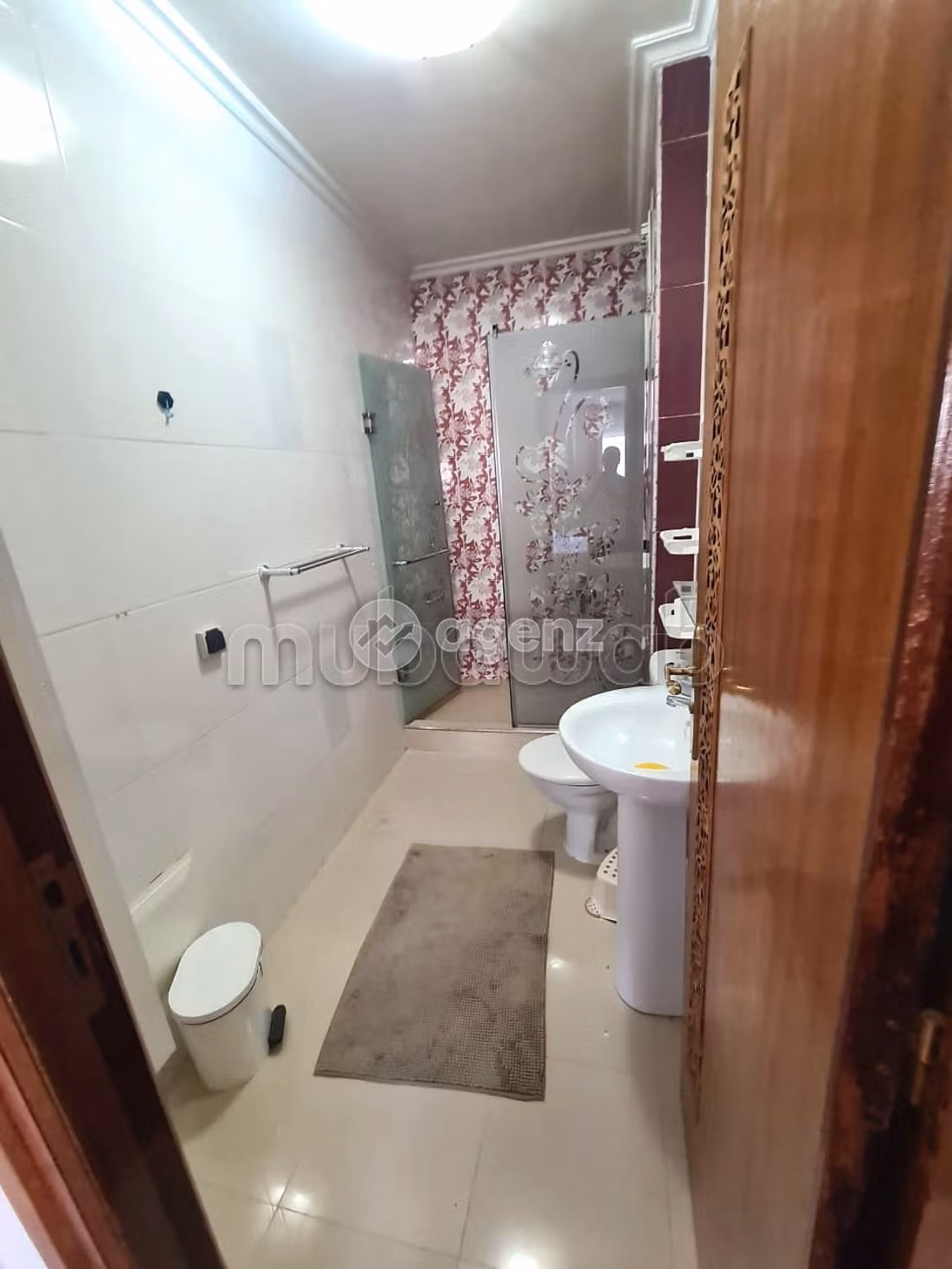 فيلا جميلة للبيع ب طنجة البالية. 6 غرف ممتازة. مفروشة