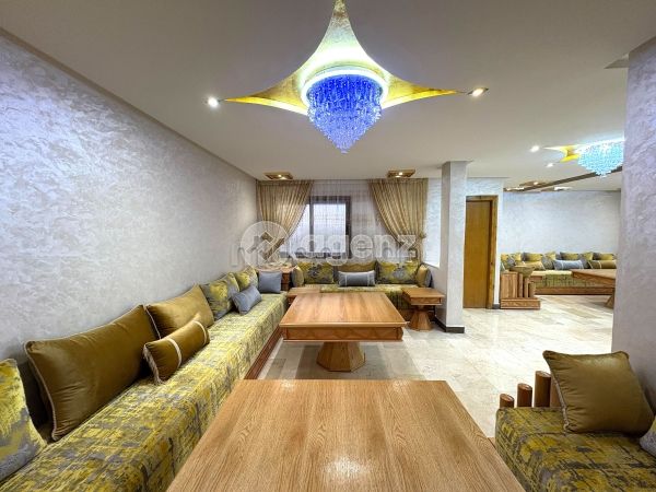 House for sale in Oulfa. 3 lovely rooms. Balcony