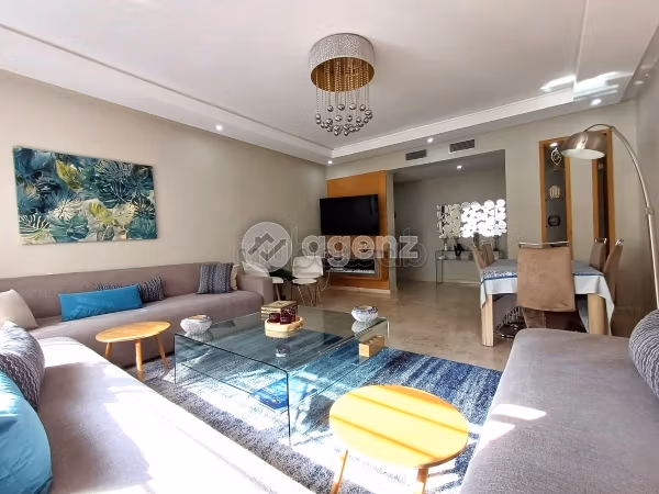 Apartment for sale in Moulay Youssef. 2 rooms. Carpark and terrace