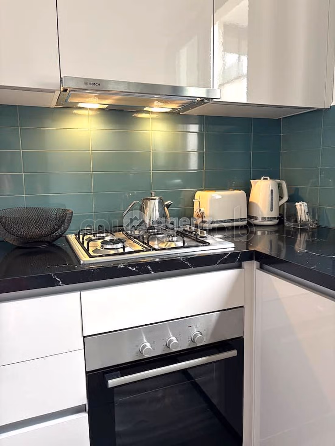 Great apartment for rent in Ain Diab Extension. 3 beautiful rooms. Ample storage space