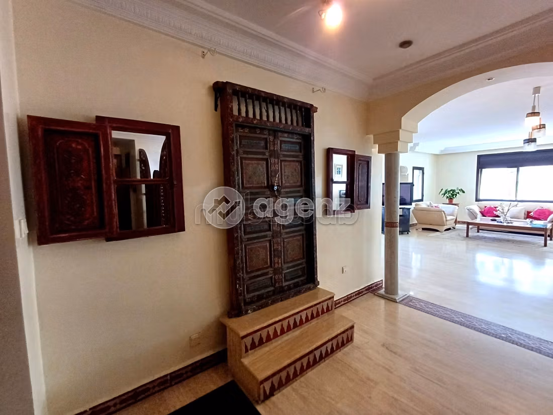 Appartement 208 m² à Racine — 8
