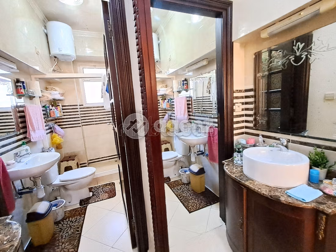Splendido appartamento da acquistare. 3 camere. Cucina completamente equipaggiata
