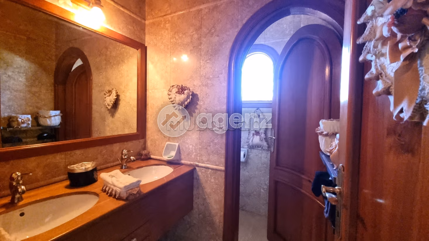 Villa à vendre 407 m², 4 chambres Sidi Maarouf Casablanca
