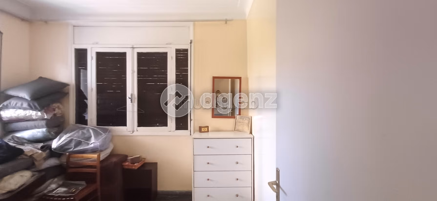 Splendid villa for sale in Ferme Bretonne Hay Arraha. 9 beautiful rooms. Basement