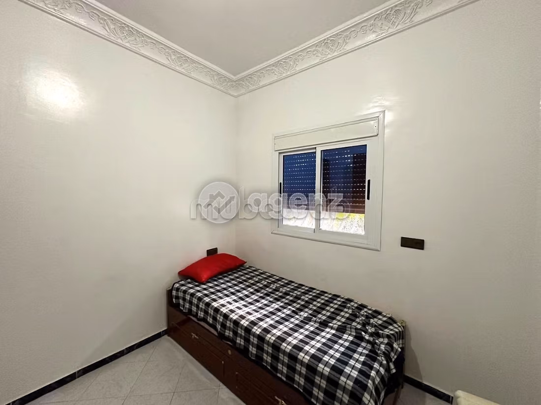 Find an apartment to buy in Ahlane. Large area 80 m²
