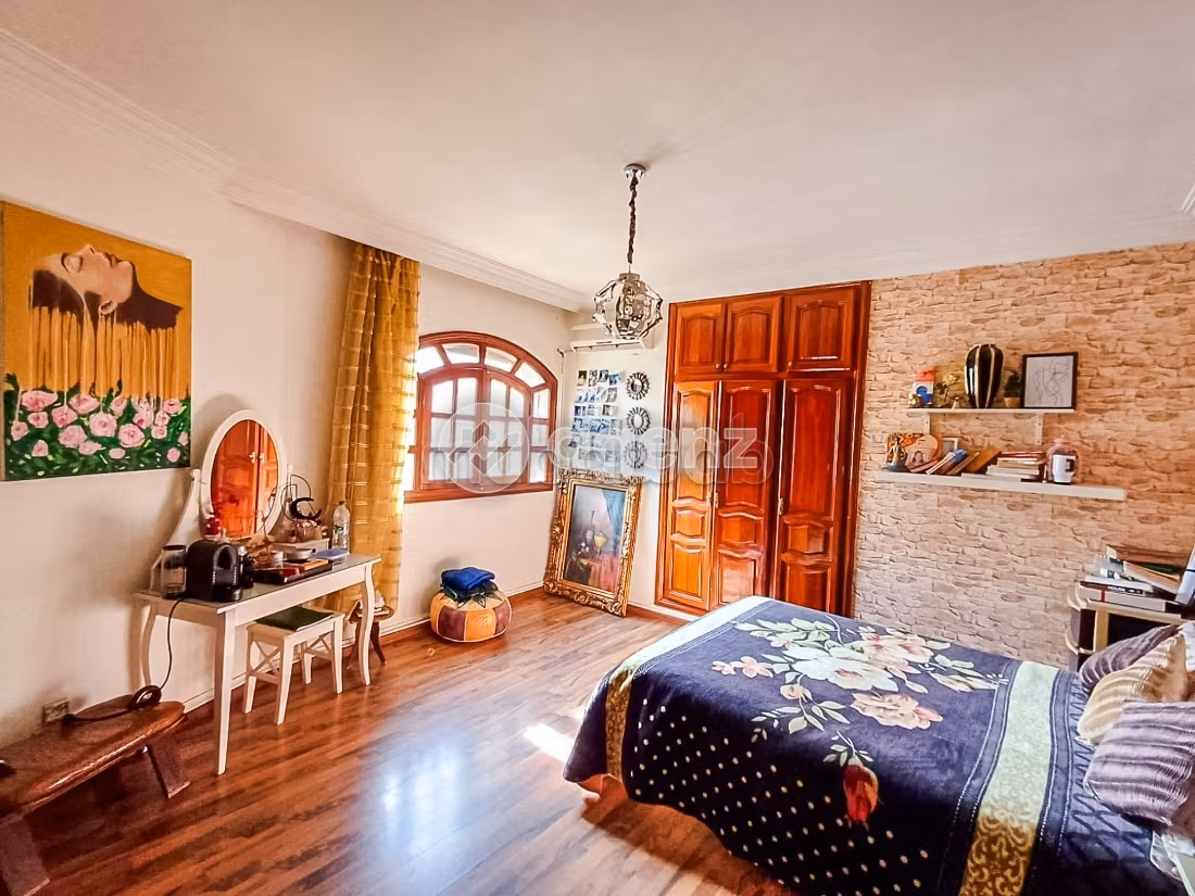 Casa di lusso in vendita a Sidi Maarouf. 8 camere. Giardino e posto auto