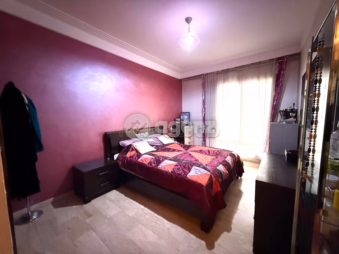 Beautiful apartment for sale in Les princesses. Area 165 m². With garage and lift