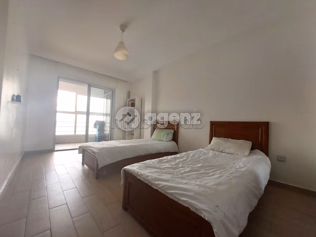 Piso en venta en Maârif Extension. 2 hermosas habitaciones. Con garaje y ascensor