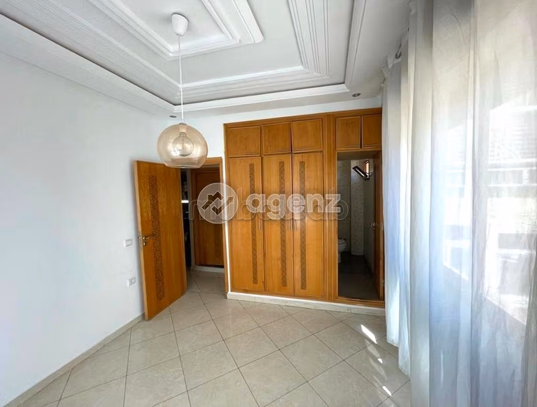 Appartement 91 m² à Hay Salam — 2